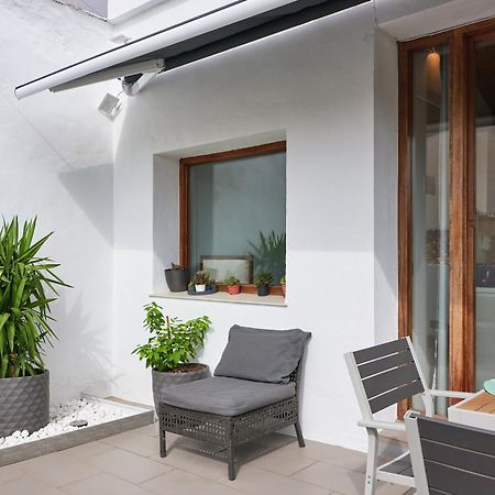 Sunny Cozy Penthouse With A Terrace At Plaza Del Carmen Apartment Valencia Exterior photo