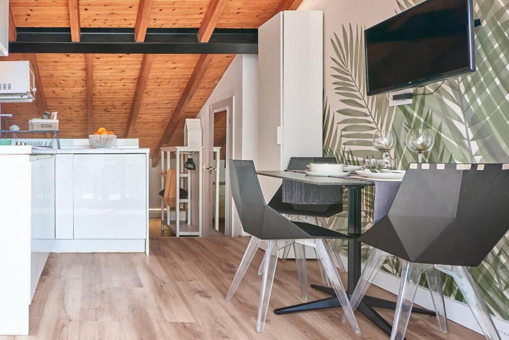 Sunny Cozy Penthouse With A Terrace At Plaza Del Carmen Apartment Valencia Exterior photo